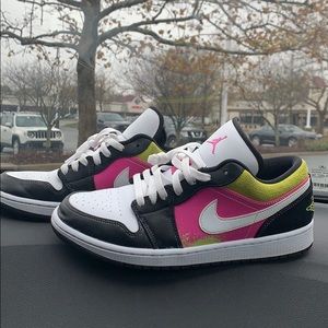 Air Jordan 1 Low SE “Cyber”